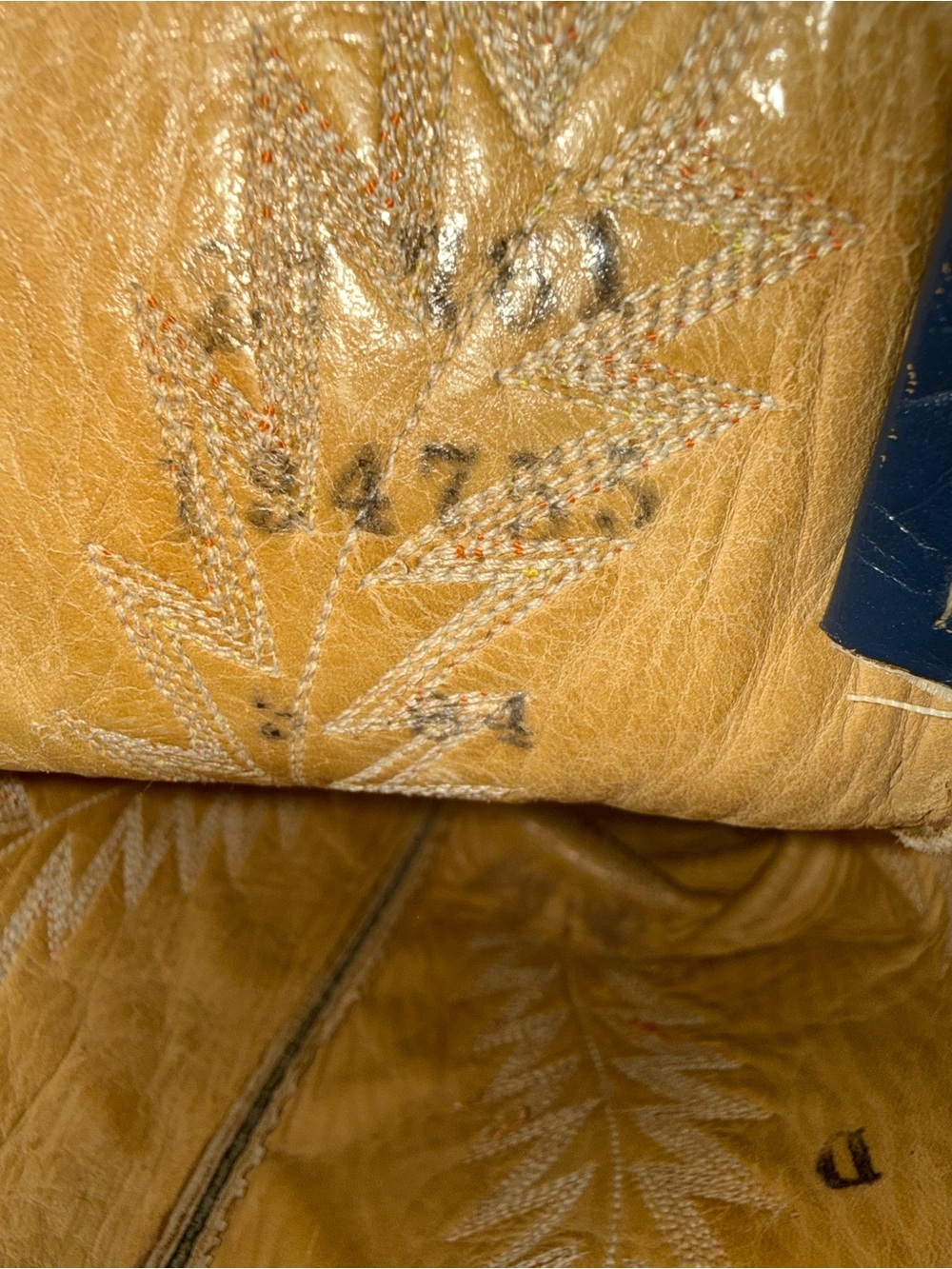 Hondo Crazy Horse Distressed Embroidered Navy/ Brown Leather Western Boots SZ9 - Picture 14 of 14